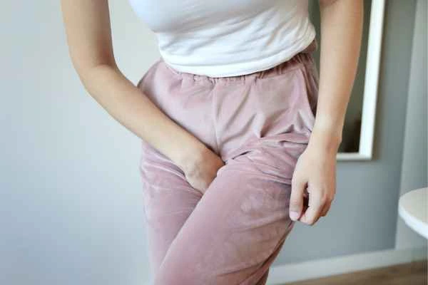 woman struggling with urine incontinence Deanshanger